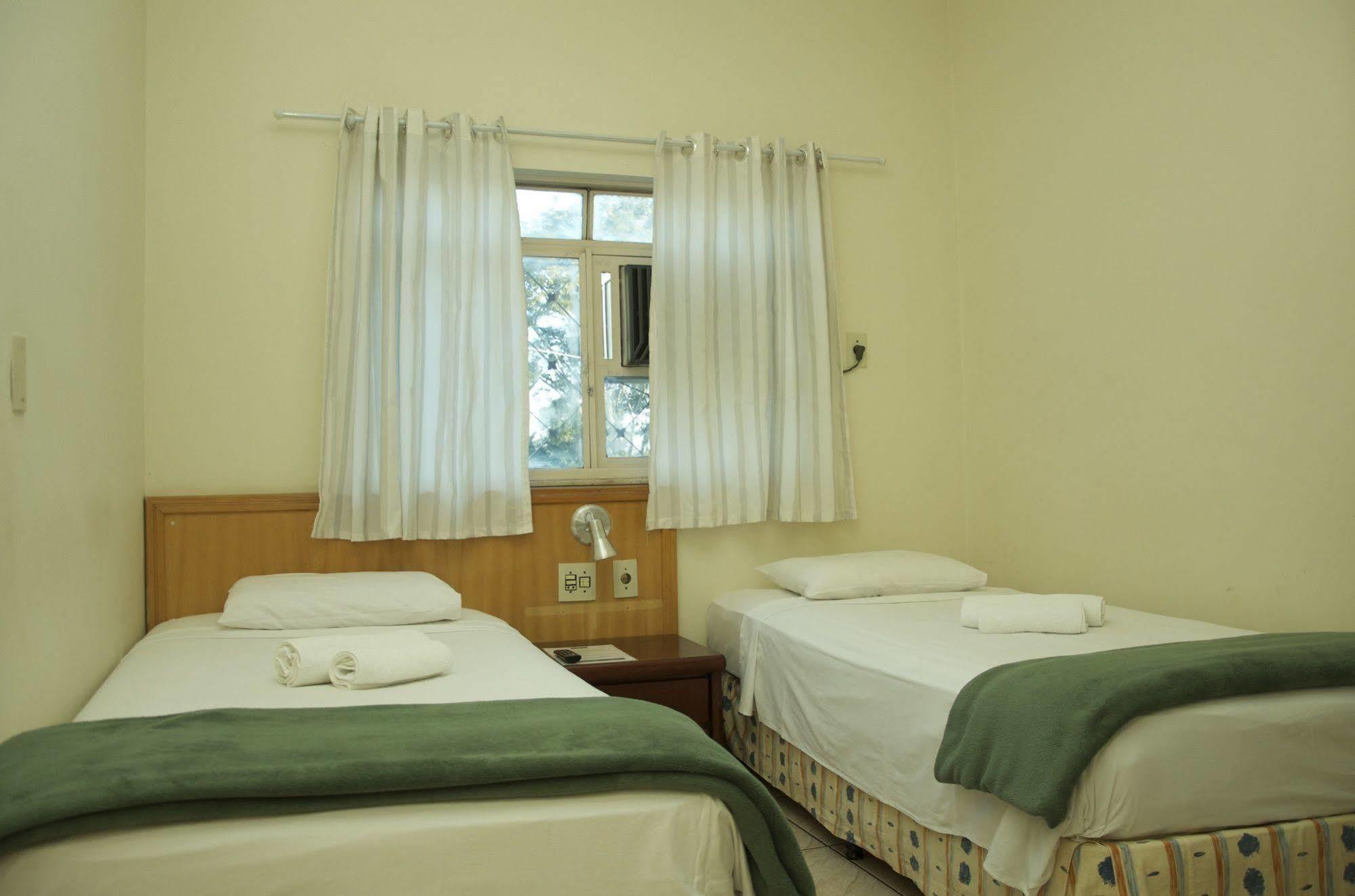 Pousada Flat Da Lagoa Paulínia エクステリア 写真